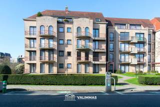 VALIMMAS verhuurt dit verzorgde en instapklaar appartement in een recent en hedendaags gebouw aan de rand van het Brussels Hoofdstedelijk Gewest...