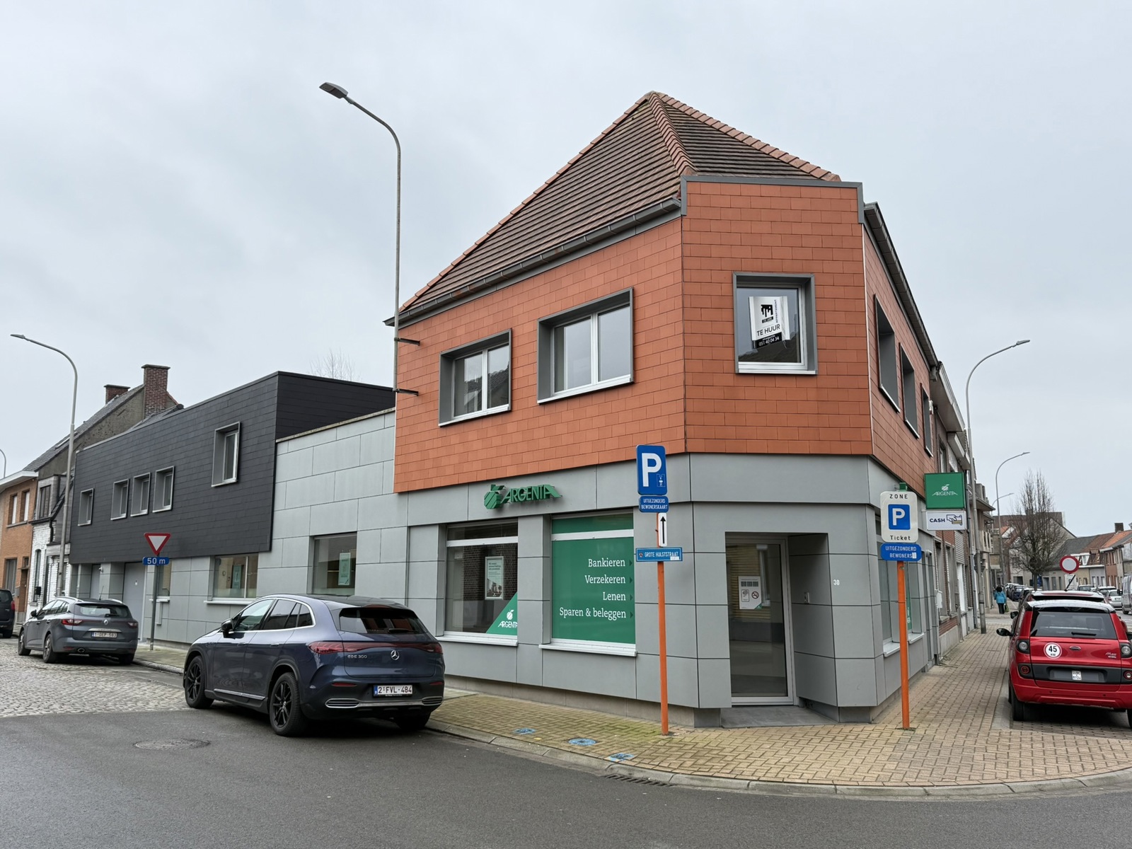  Polyvalente commerciële ruimte met  garage  - foto 3