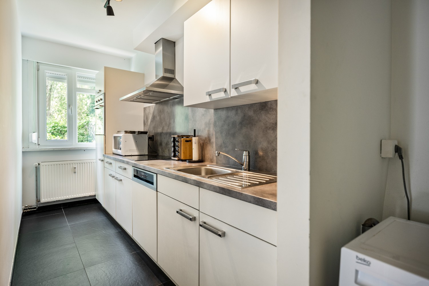 Instapklaar gelijkvloers appartement te Hoboken! - foto 5