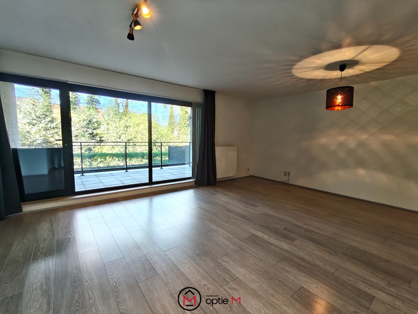 Appartement te huur in Genk – gelijkvloers wonen met tuin en overdekt terras - foto 5