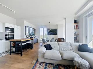 🏙️ Appartement met 2 slaapkamers en groot terras te koop in Evere📍 Gelegen in Evere, in een goed onderhouden en gegeerd gebouw, biedt dit...