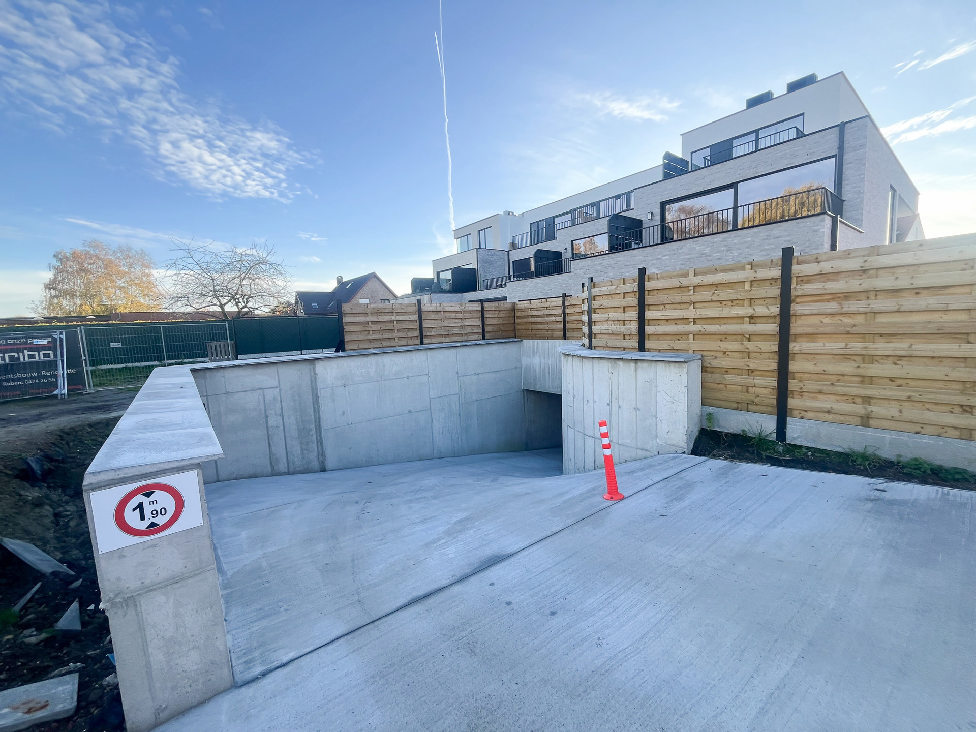 Garage for sale in Sint-Amands - photo 3