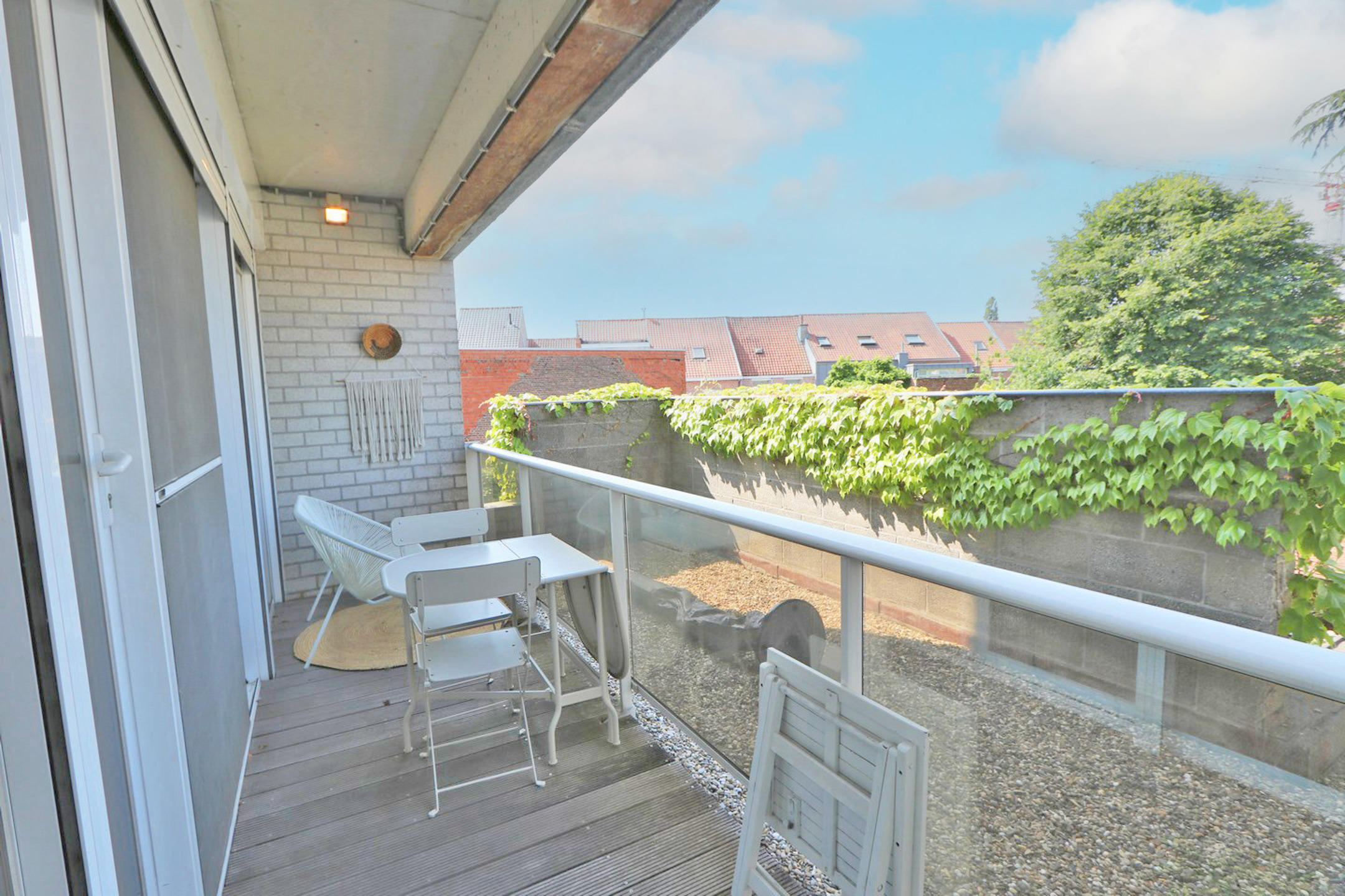 Centraal, ruim en lichtrijk appartement met 1 slaapkamer! - foto 5