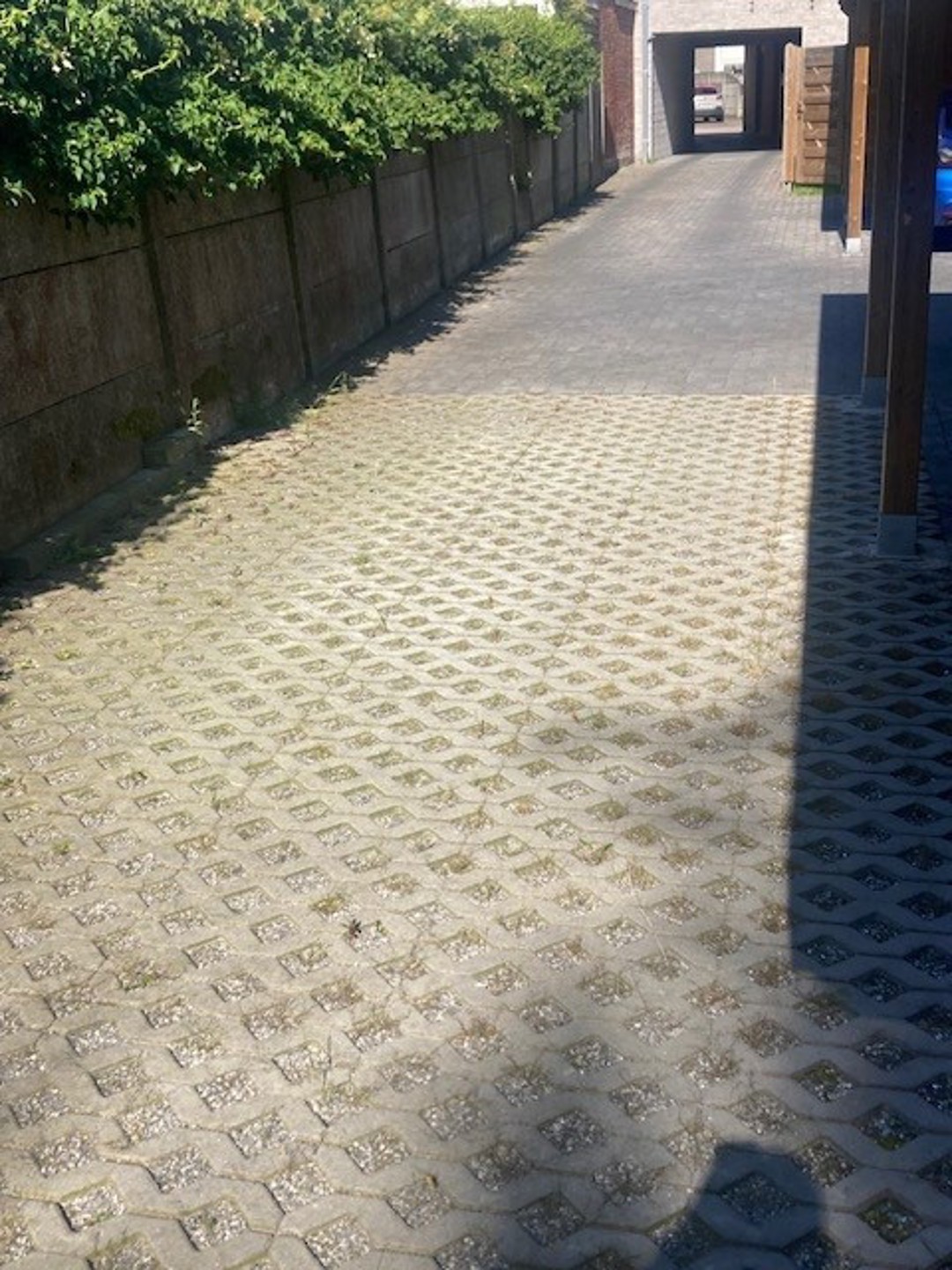 Autostaanplaats nabij het centrum van Vosselaar - foto 5