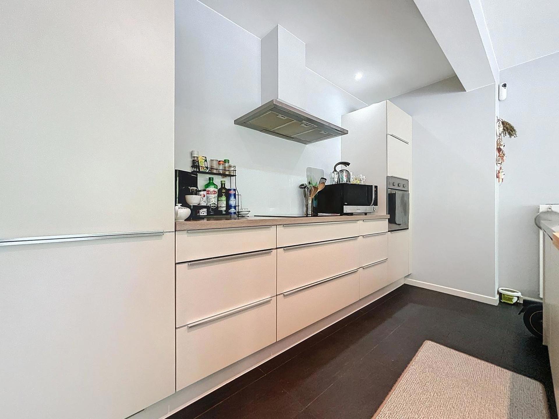 Mooi appartement met twee slk in een klein flatgebouw - foto 4