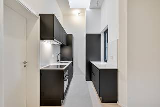 Affinimmo presenteert met trots deze exclusieve studio met aparte slaapkamer, gelegen in het hart van Gent, en momenteel verhuurd voor 900...