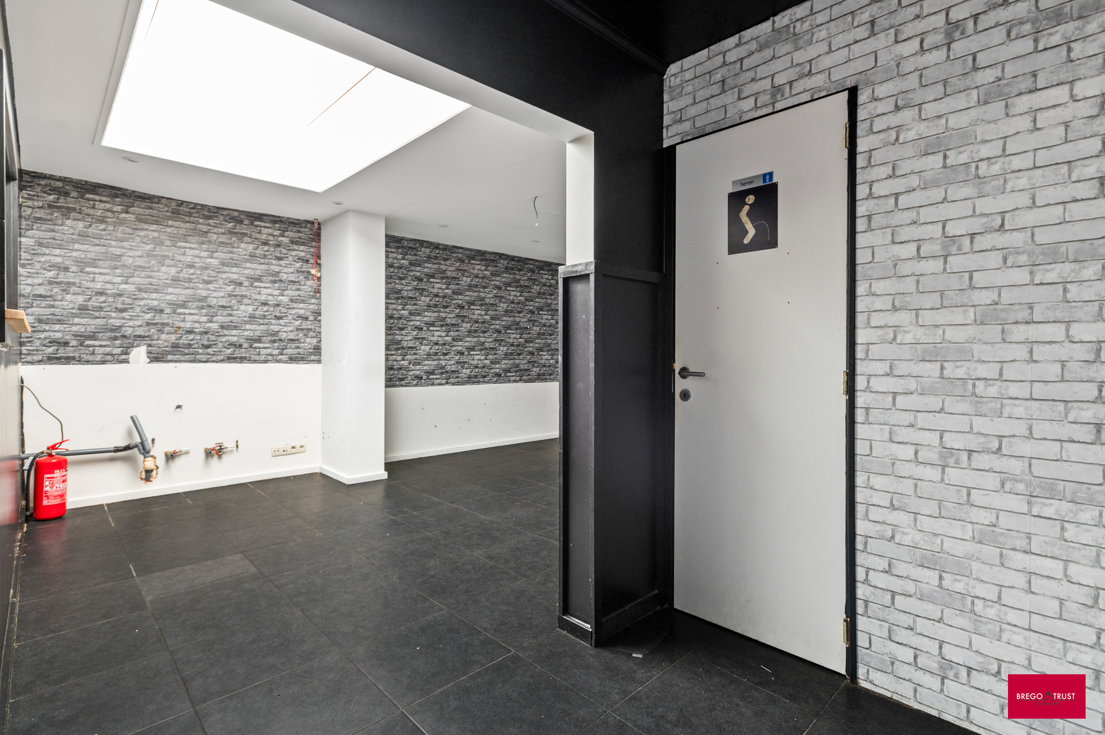 Commercial à vendre à Malle - photo 5