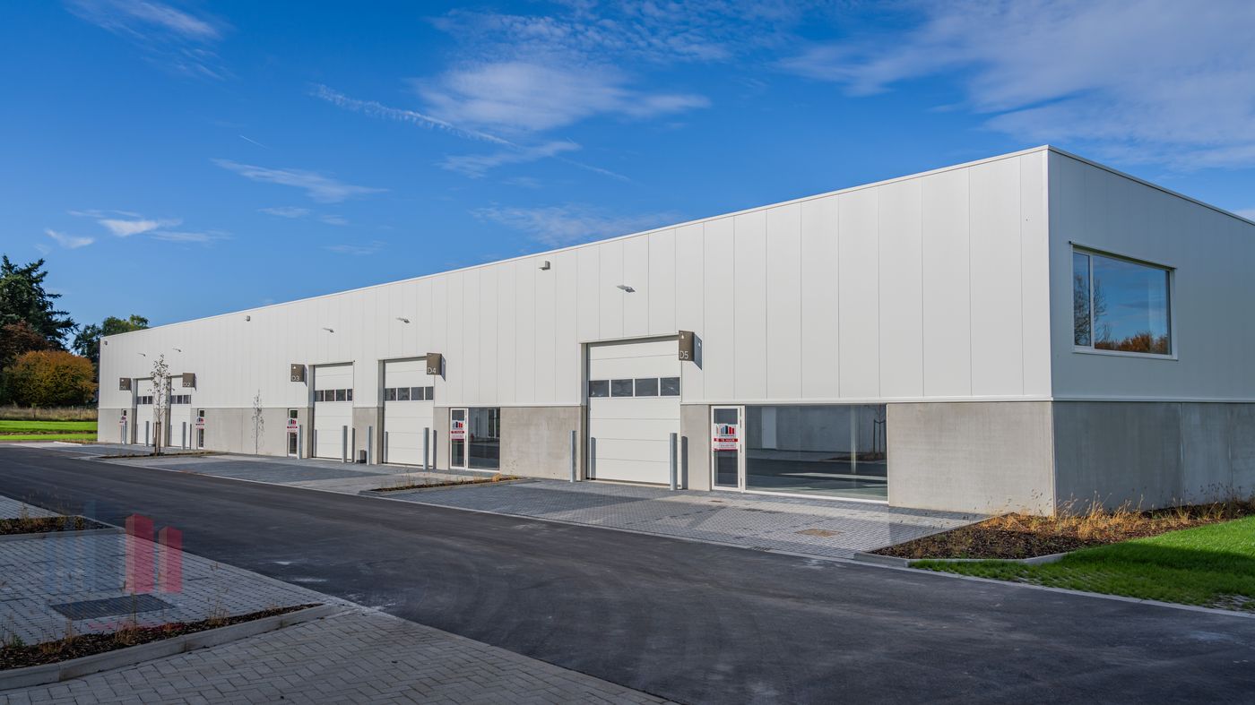 NIEUWBOUW KMO-UNIT VAN 336 m² TE HUUR - foto 1