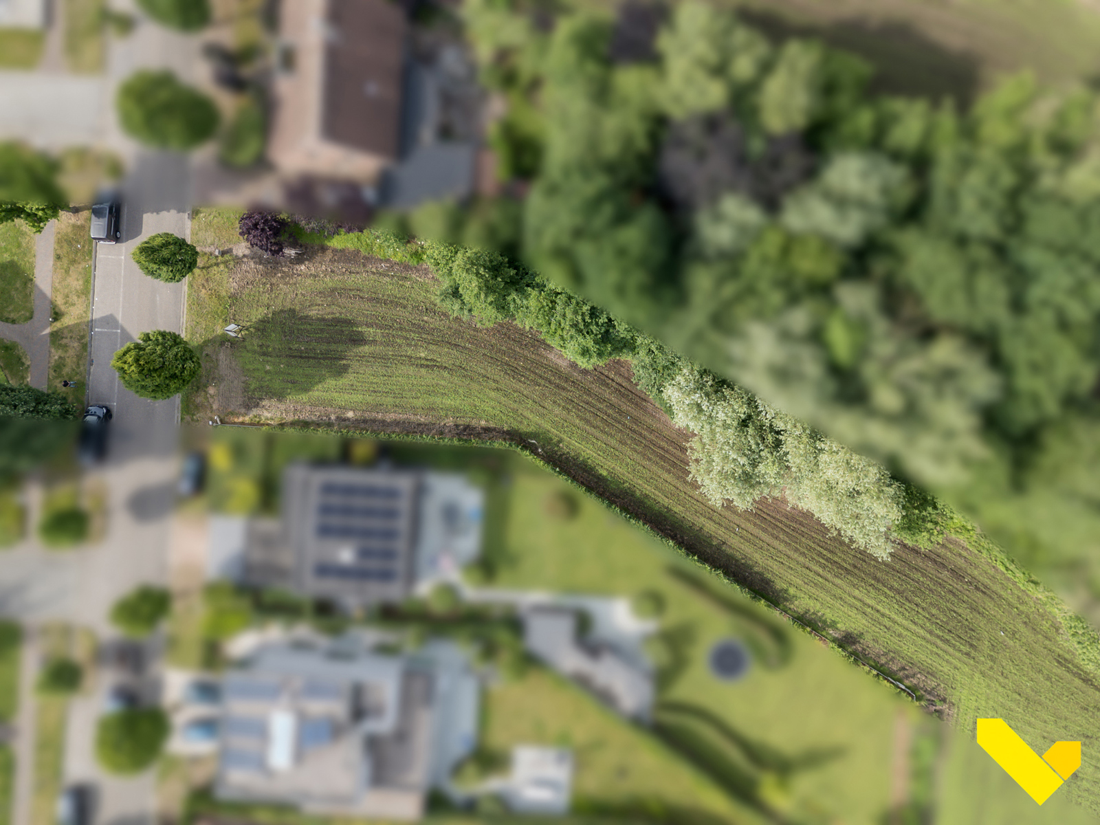 Unieke bouwgrond van 10a84ca met zicht op groen! - foto 2