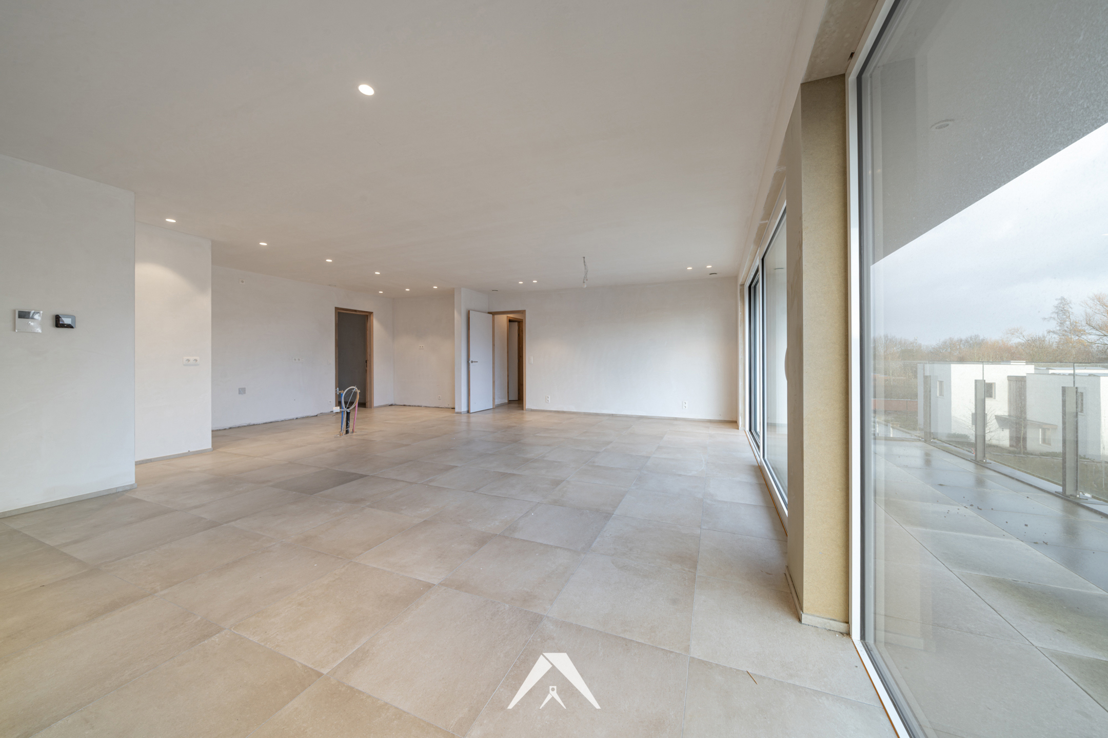 Gelijkvloers appartement 152 m², 3 kamers en ruim terras! - foto 5