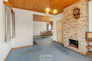 IDEALIS VASTGOED - Aangename vrijstaande woning op toplocatie te Boseind, Pelt. Deze woning omvat maar liefst +-149m² netto bewoonbare oppervlakte...