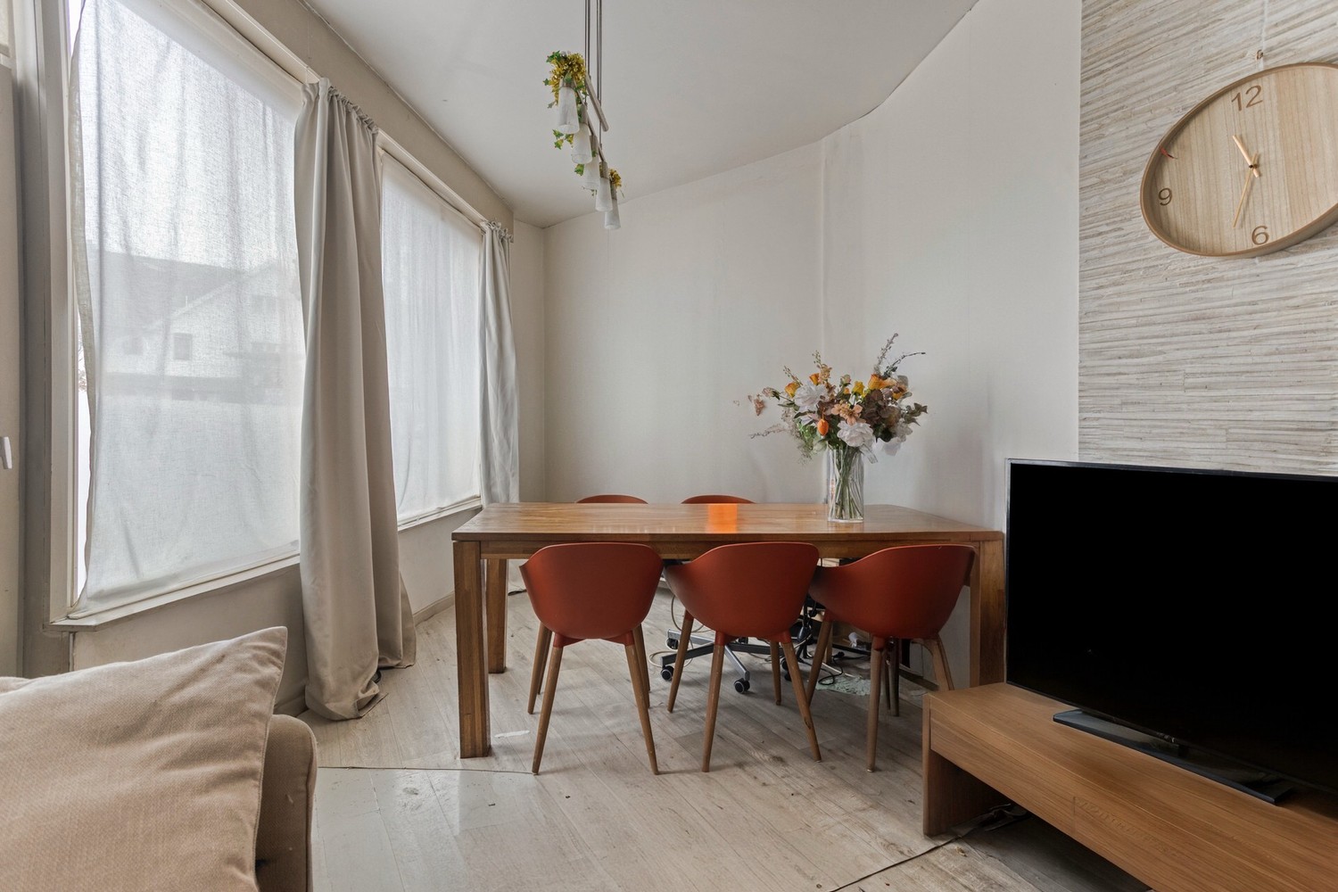 ZWANKENDAMME: RUIME, TE MODERNISEREN WONING MET ZONNIG TERRAS - foto 5