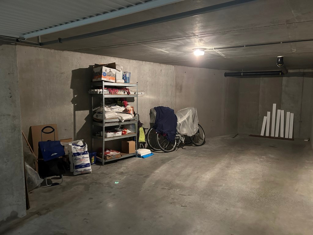 Afgesloten gelijkvloerse garagebox - foto 5