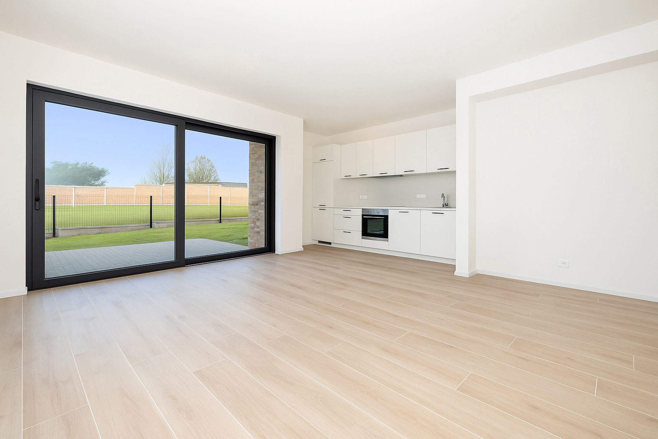 Apartment for sale in Berchem-Sainte-Agathe - photo 1