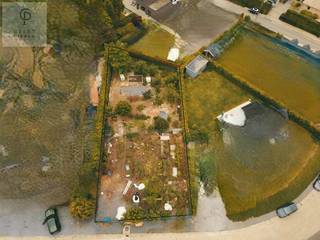 Bouwgrond voor open bebouwing – rustig gelegen perceel van 7a 50ca in Wezeren - Nielsestraat 1Oppervlakte: 7a 50caStraatbreedte: 17,5...