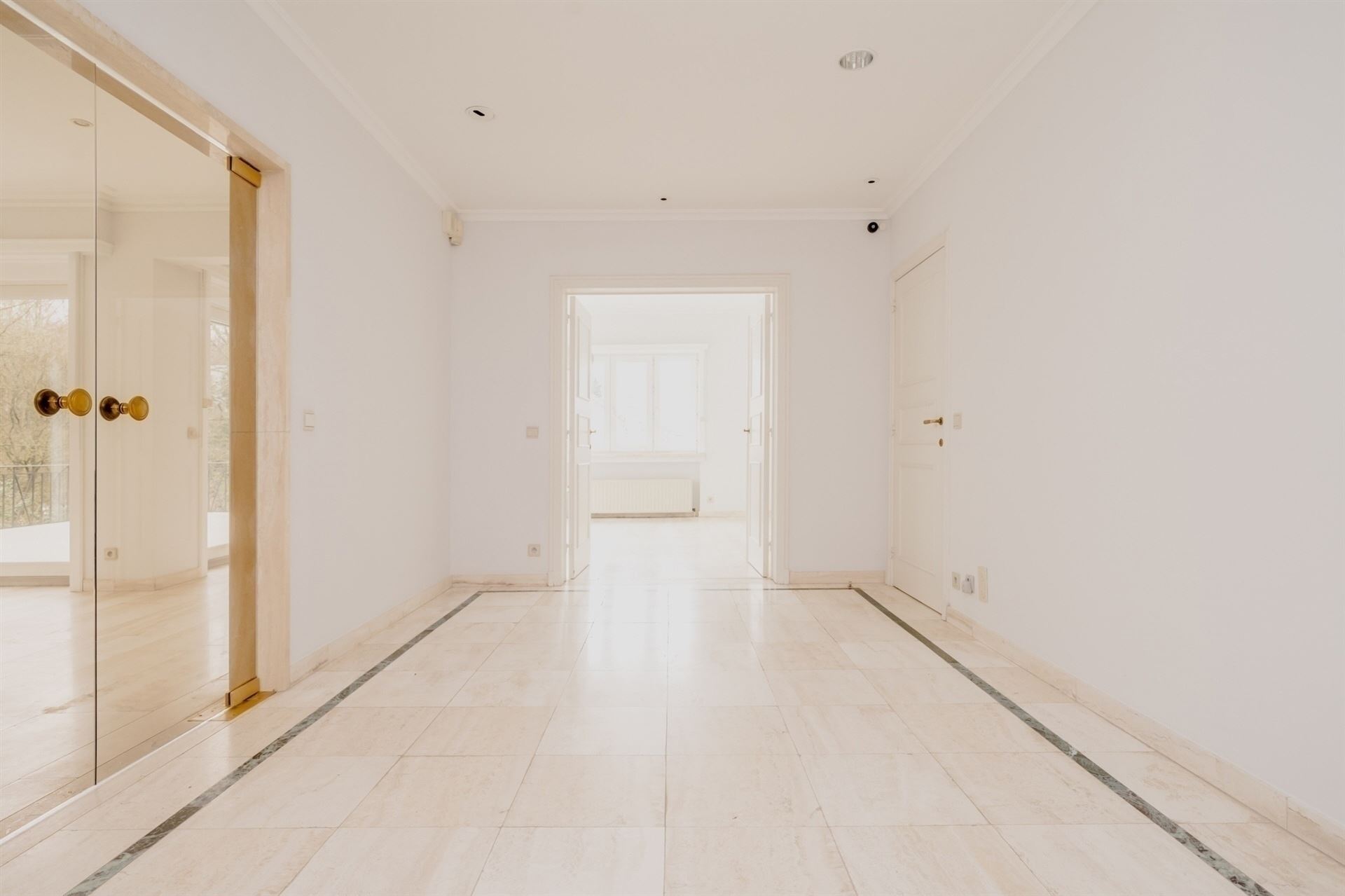 Exceptional apartment with terrace - photo 3