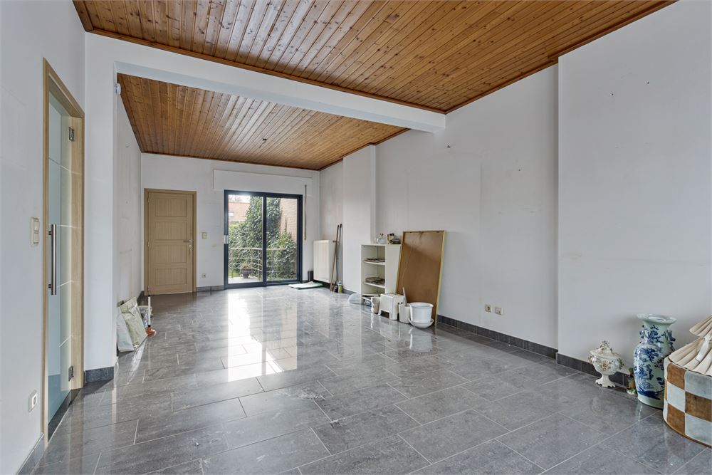 Gezinswoning met 4 slaapkamers en zongeoriënteerde tuin in Tongeren-Borgloon - foto 5