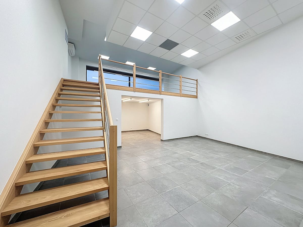 Espace de bureau à louer dans le centre de Courtrai - photo 3