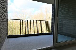 Dit gerieflijke 1 slaapkamer appartement ligt nabij het centrum van Sint-Denijs-Westrem op een boogscheut van de Kortrijksesteenweg en het...