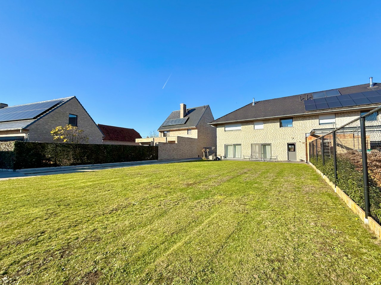 Ruime, energiezuinige gezinswoning te Oosteeklo ! - foto 2