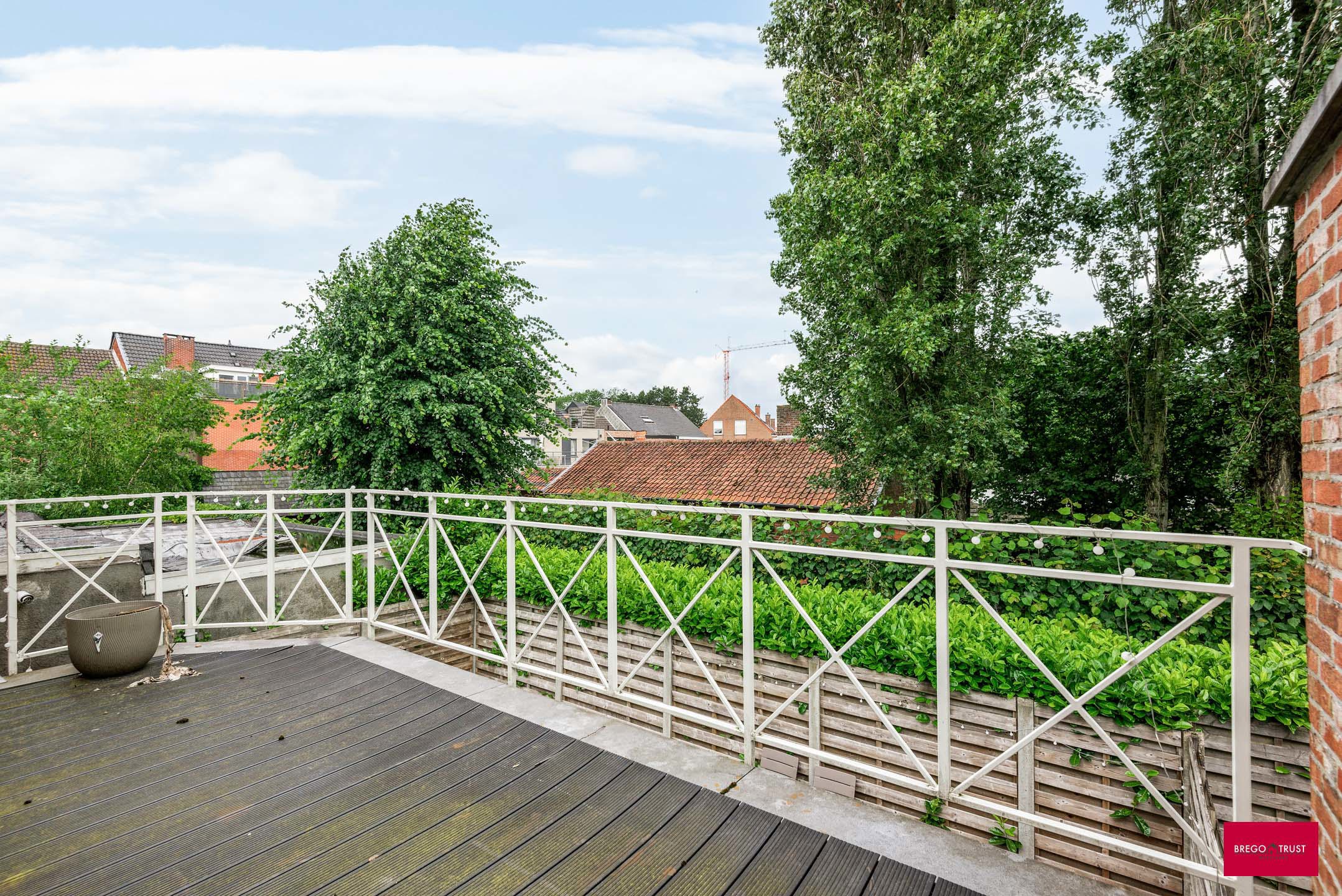 Ruime belle-etage in centrum met garage - foto 4