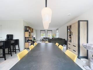 Cette maison récemment construite est située dans le quartier calme et recherché de De Pinte. Il s'agit de la première location, qui garantit que...