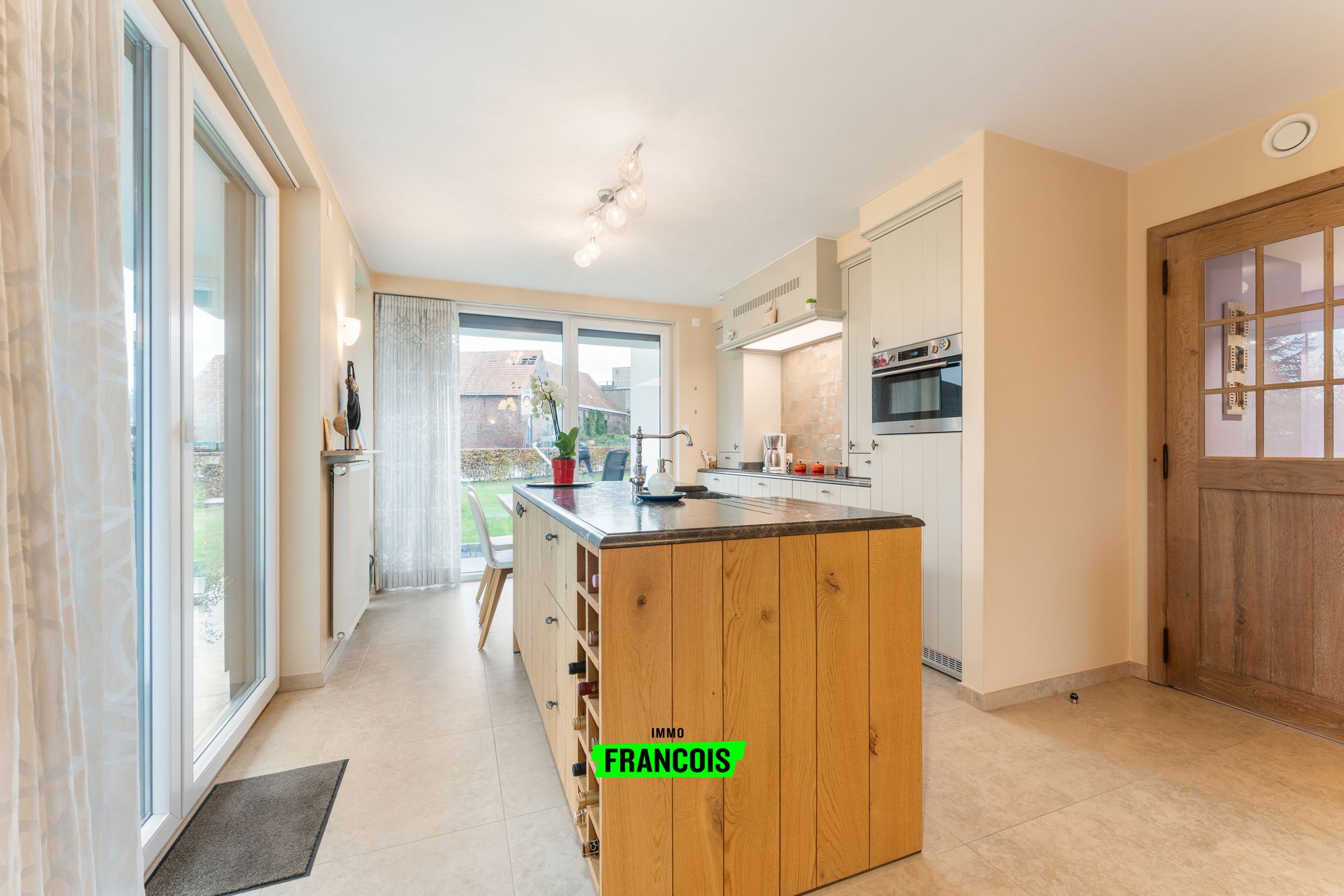 Appartement à vendre à Zwevezele avec 3 chambres - photo 4