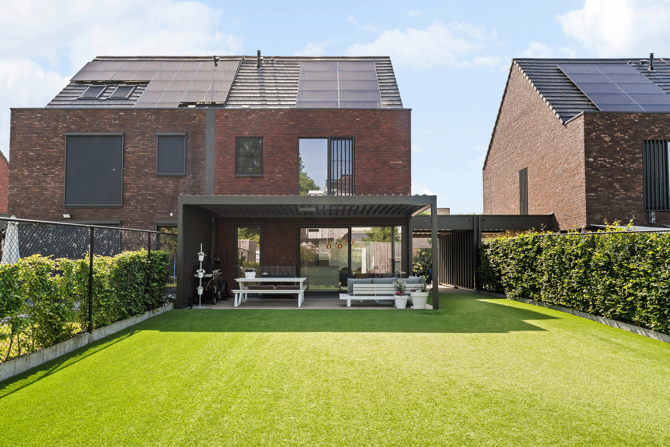 Exclusieve, instapklare woning op toplocatie te Hombeek. - foto 2