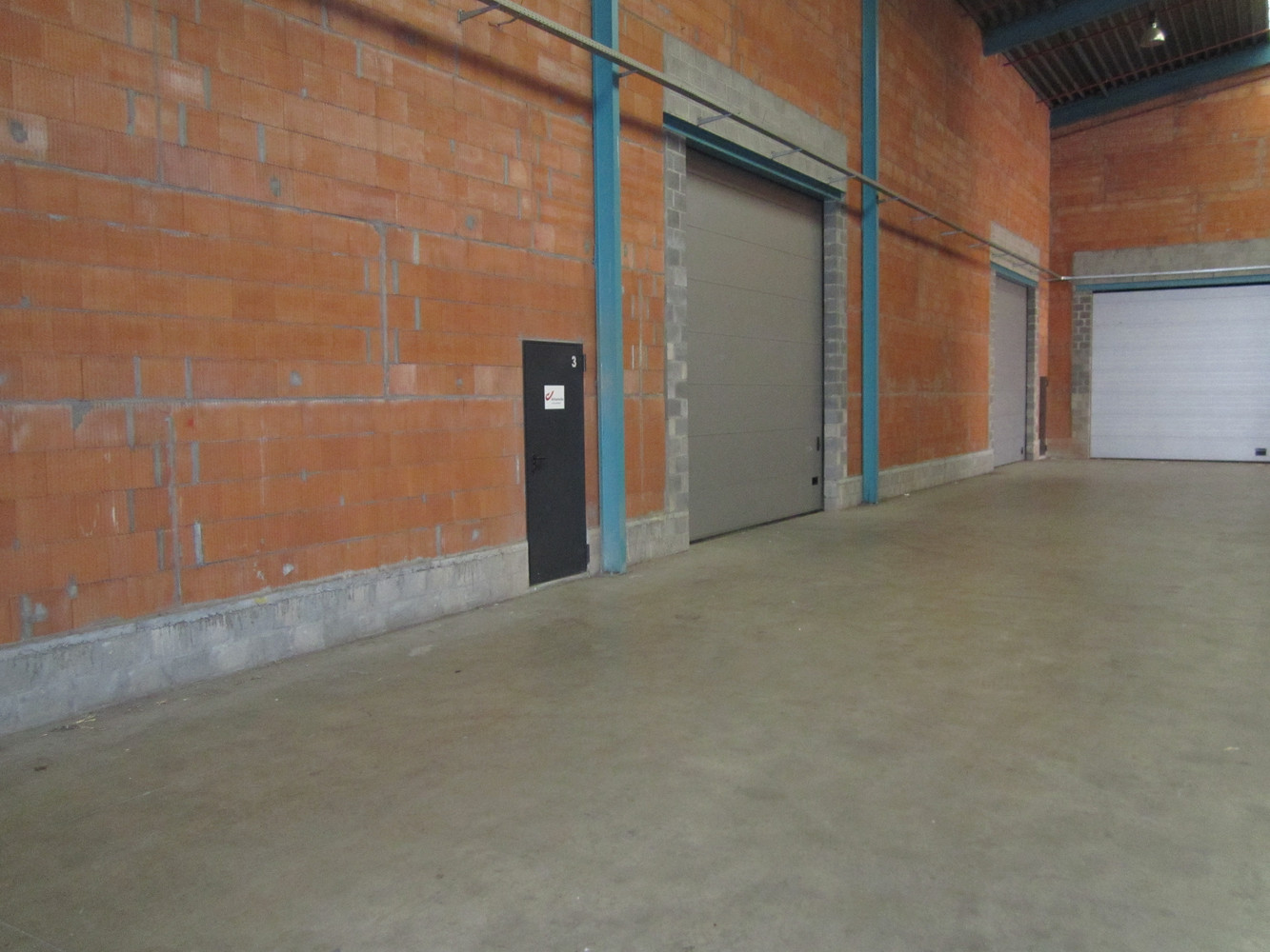 professionele MAGAZIJN - UNIT van 100m² : NIEUW !!! - foto 1