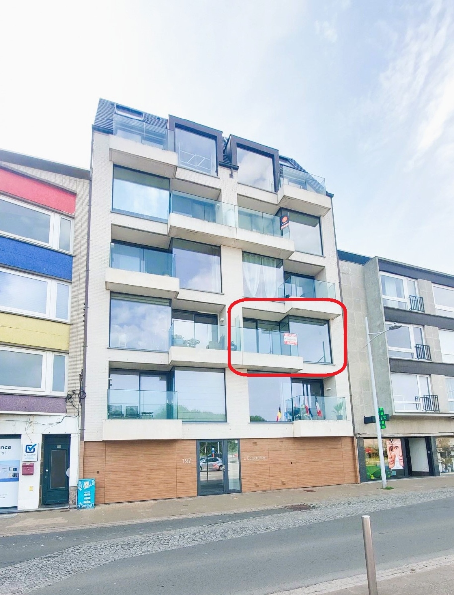 Instapklaar appartement in centrum Bredene met 2 slaapkamers en 2 terrassen. - foto 2