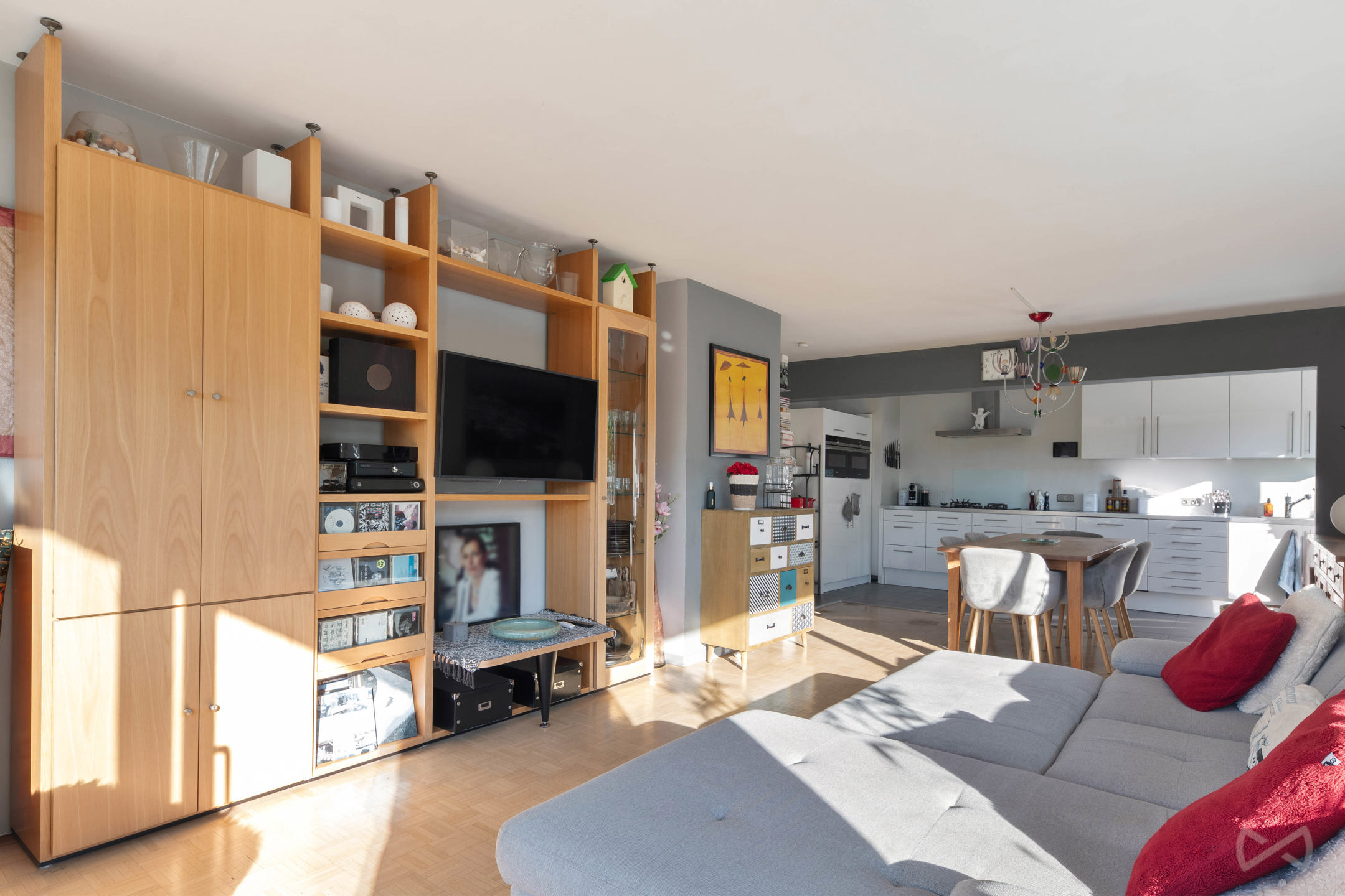 Zuidelijk appartement met drie slaapkamers - foto 4