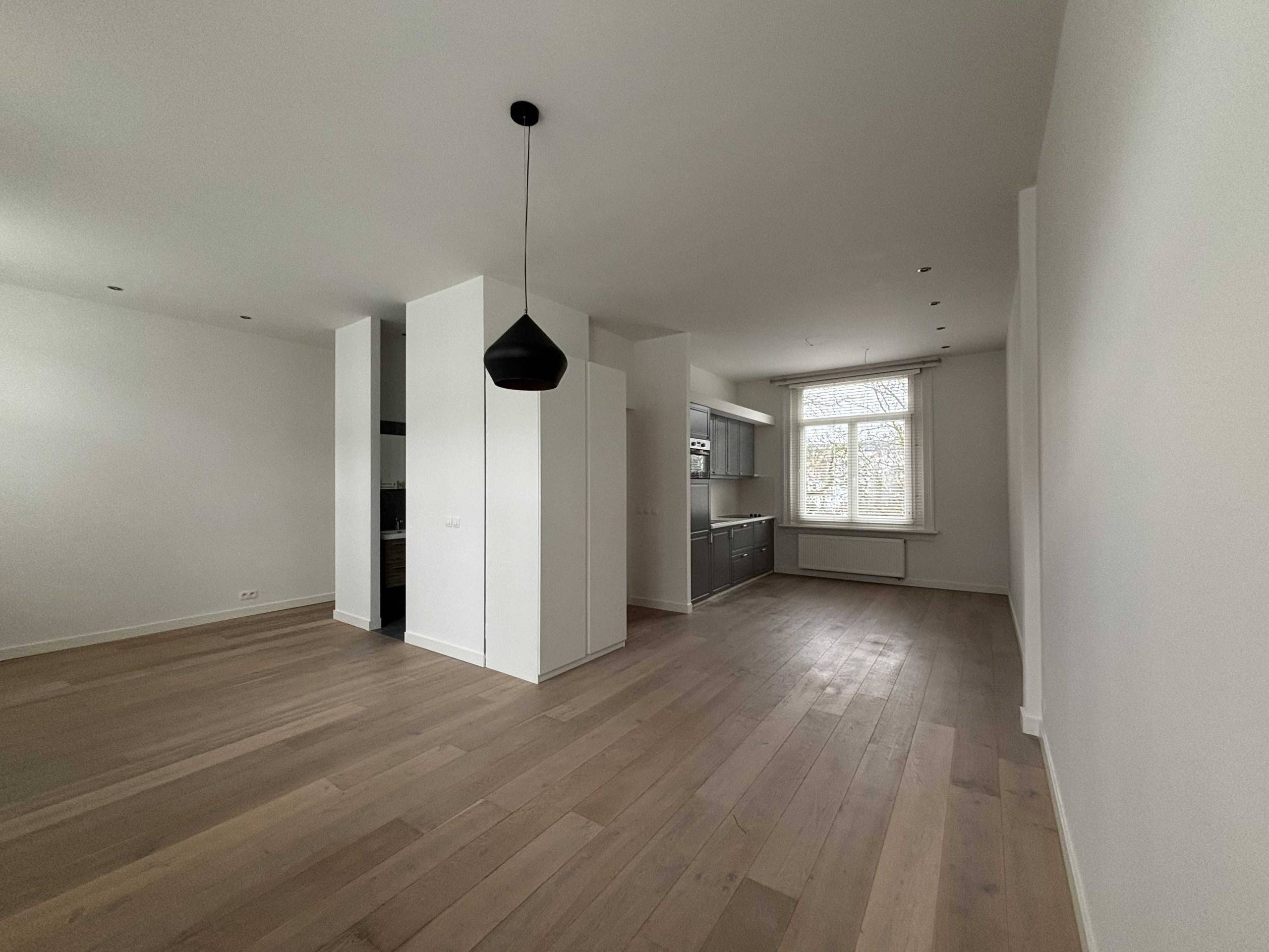 Appartement te huur in Antwerpen met 1 slaapkamer - foto 2