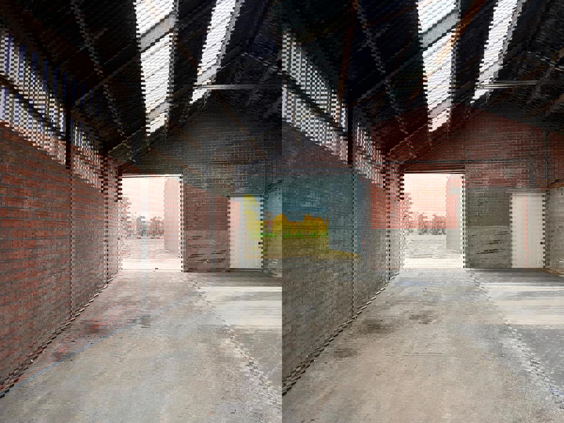 Opslagloods te huur in Ruddervoorde met een opp van 1.440m2!  - foto 4