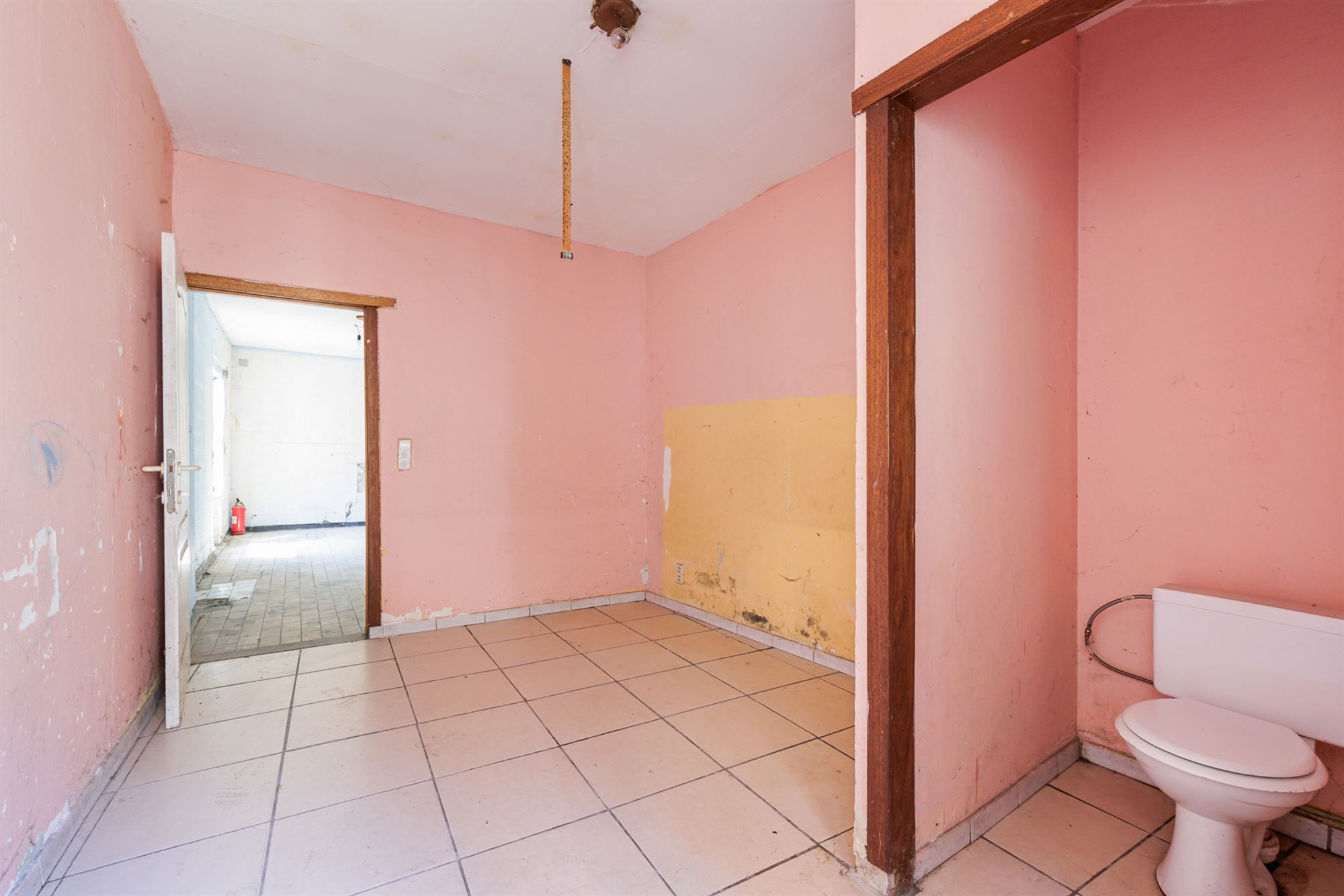 Te renoveren woning met veel potentieel te Mechelen - foto 5
