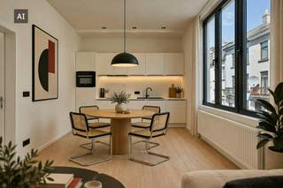 Op zoek naar een eerste eigen stek, een comfortabele woonoplossing voor studerende kinderen of een interessante investering? Dit instapklare appartement in de Antoon Sanderusstraat 5A in Gent biedt heel wat mogelijkheden.<br /><br />Het appartement bevindt zich op de eerste verdieping van een kleinschalig gebouw en beschikt over een bewoonbare oppervlakte van circa 40 m². De leefruimte met open keuken vormt een aangename plek om te wonen, terwijl de aparte slaapkamer en de verzorgde badkamer zorgen voor het nodige comfort. Dankzij de renovatie in 2021 is het appartement bovendien modern afgewerkt en meteen klaar voor gebruik.<br /><br />Ook op energetisch en technisch vlak zit je goed, met een EPC-label B, een conforme elektrische installatie en een asbestveilig attest. Een bijzonder pluspunt is het gebouw zonder syndicus, waardoor er zo goed als geen gemeenschappelijke kosten zijn. Dat maakt het appartement niet alleen aantrekkelijk voor wie betaalbaar wil wonen, maar ook voor wie op zoek is naar een investering met beperkte vaste lasten.<br /><br />Neem contact op bij interesse! <br /><br />Bestuursmaatregelen in het maatregelenregister: nee<br /><br />Deze AI-visualisaties zijn bedoeld als inspiratie. Er werd geen rekening gehouden met technische specificaties, stedenbouwkundige voorschriften of de concrete mogelijkheden tot realisatie.