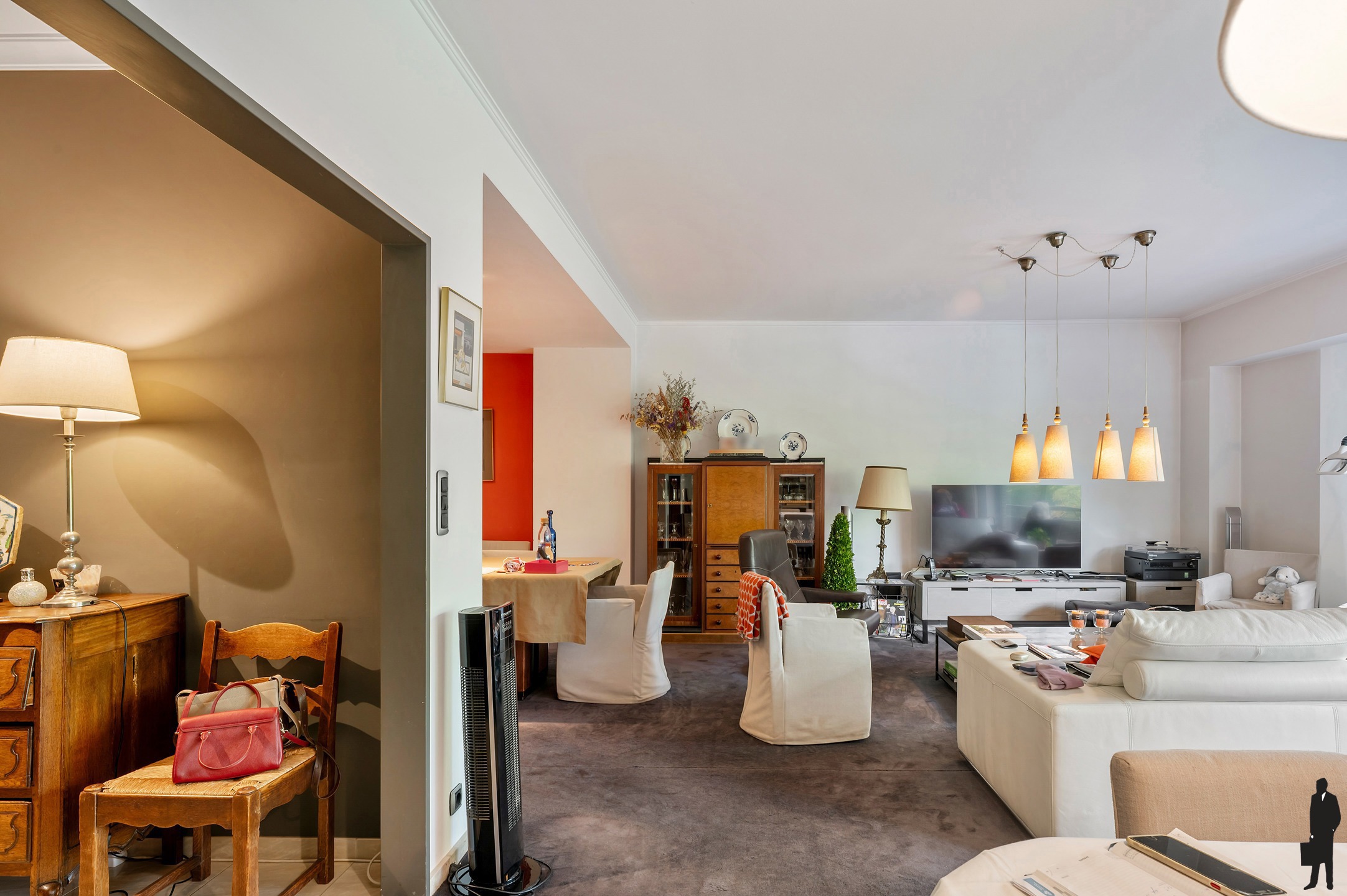 Riant en lichtrijk drieslaapkamerappartement aan het Albertpark - met terras en staanplaatsen - foto 5