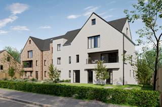 <p><strong>Ontdek Residentie "HOF TER VORST", een stijlvol nieuwbouwproject gevestigd te Veerle-Laakdal.<br /><br /></strong>Het project omvat <strong>12 energiezuinige appartementen</strong> met 1, 2 of 3 slaapkamers, waaronder 4 gelijkvloers appartementen met terras en private tuin, 4 appartementen (eerste verdieping) & 4 duplexappartementen.<br />Dankzij de hoogwaardige afwerking, veel lichtinval, gunstig E-peil, zonnepanelen, warmtepompen, vloerverwarming én vloerkoeling is residentie “HOF TER VORST” helemaal klaar voor de toekomst.<strong><br /><br />Dankzij de hoogwaardige afwerking, veel lichtinval, gunstig E-peil, zonnepanelen, warmtepompen, vloerverwarming én vloerkoeling is residentie “HOF TER VORST” helemaal klaar voor de toekomst. <br /><br />APPARTEMENT 7 situeert zich op de 1ste verdieping en heeft een (netto) bewoonbare oppervlakte van 81,98m². </strong></p>
<p>Het omvat o.a. 2 slaapkamers van 14,8m² en 10,6m² en een Oost-gericht terras van 10,7m².<strong><br /><br />Privé parkeerplaatsen, carports & bergingen zijn beschikbaar en zijn verplicht bij aan te kopen tegen meerprijs.<br /></strong>Kelderberging: 5.000€ tot 8.500€<br />Parkeerplaats (ondergronds): 20.000€ - 25.000€<br />Carports (bovengronds): 15.000€<br />Parkeerplaats (bovengronds/ open): 7.500€<strong><br /><br />De fotorealistische beelden geven een weergave van een mogelijke inrichting - hier kunnen evenwel geen rechten uit geput worden.</strong></p>
