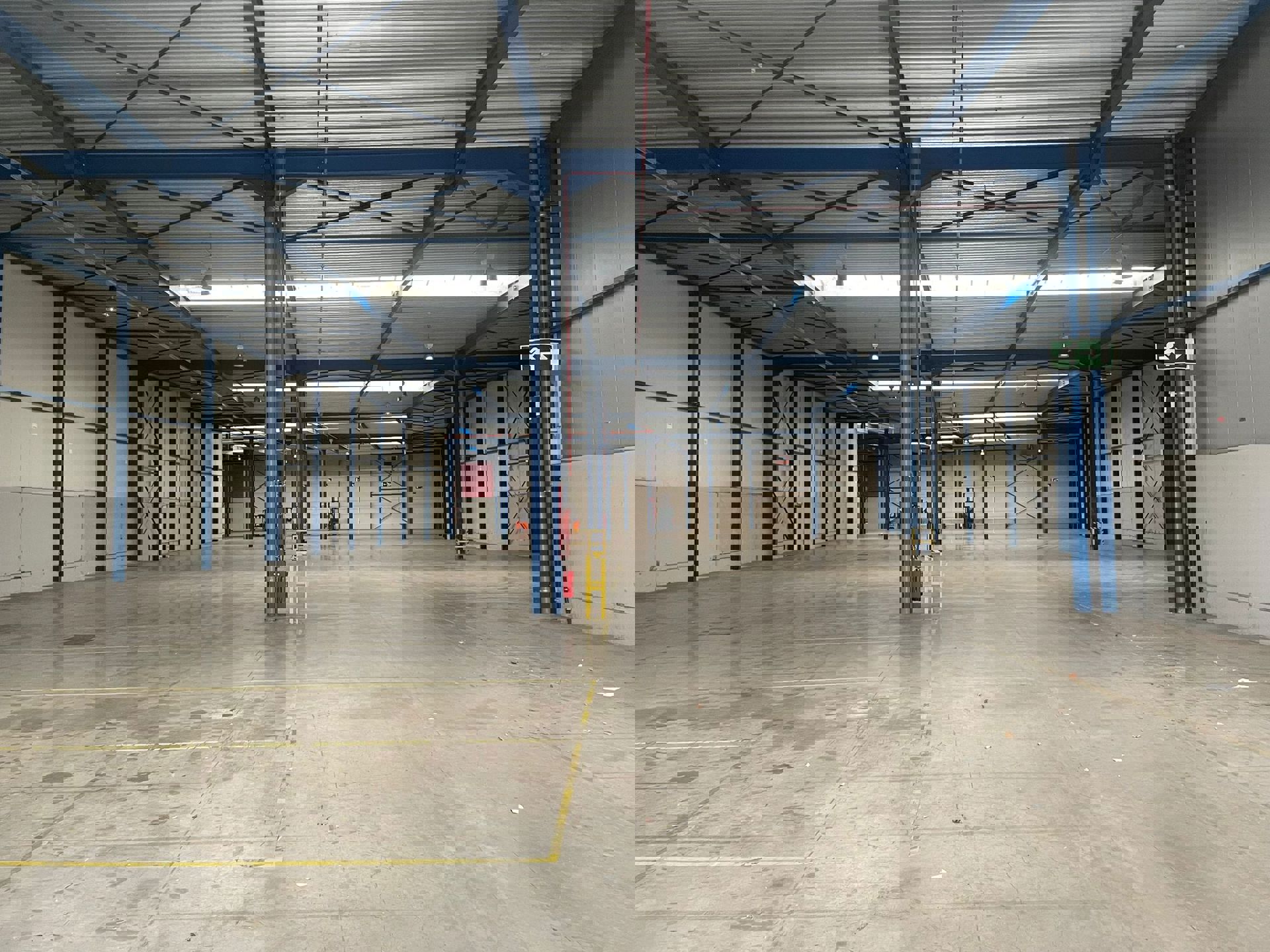 Opslagruimte 9.217 m² te huur in Sint-Niklaas - foto 3