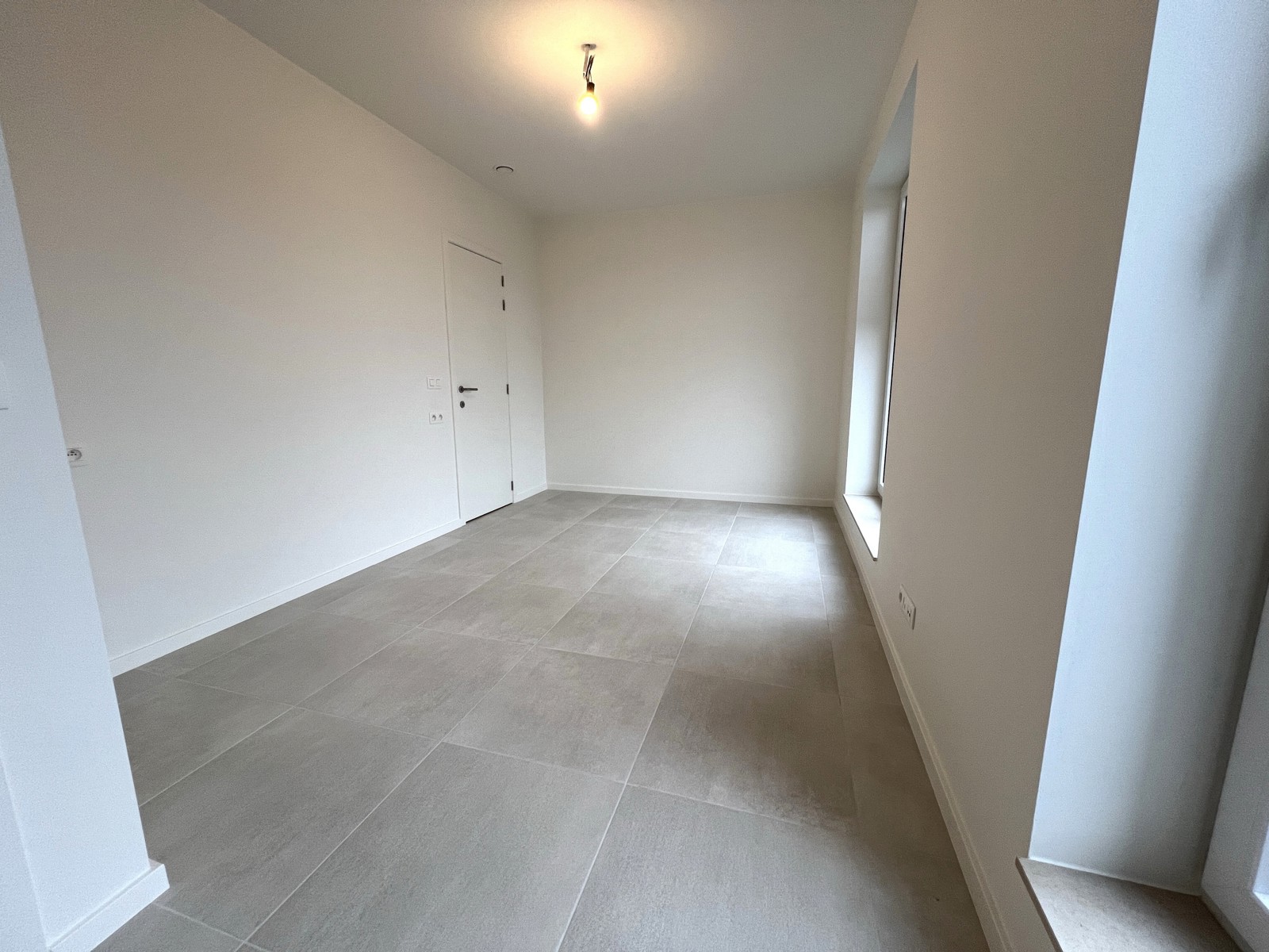 Splinternieuw 1 slaapkamer appartement nabij het station - foto 5