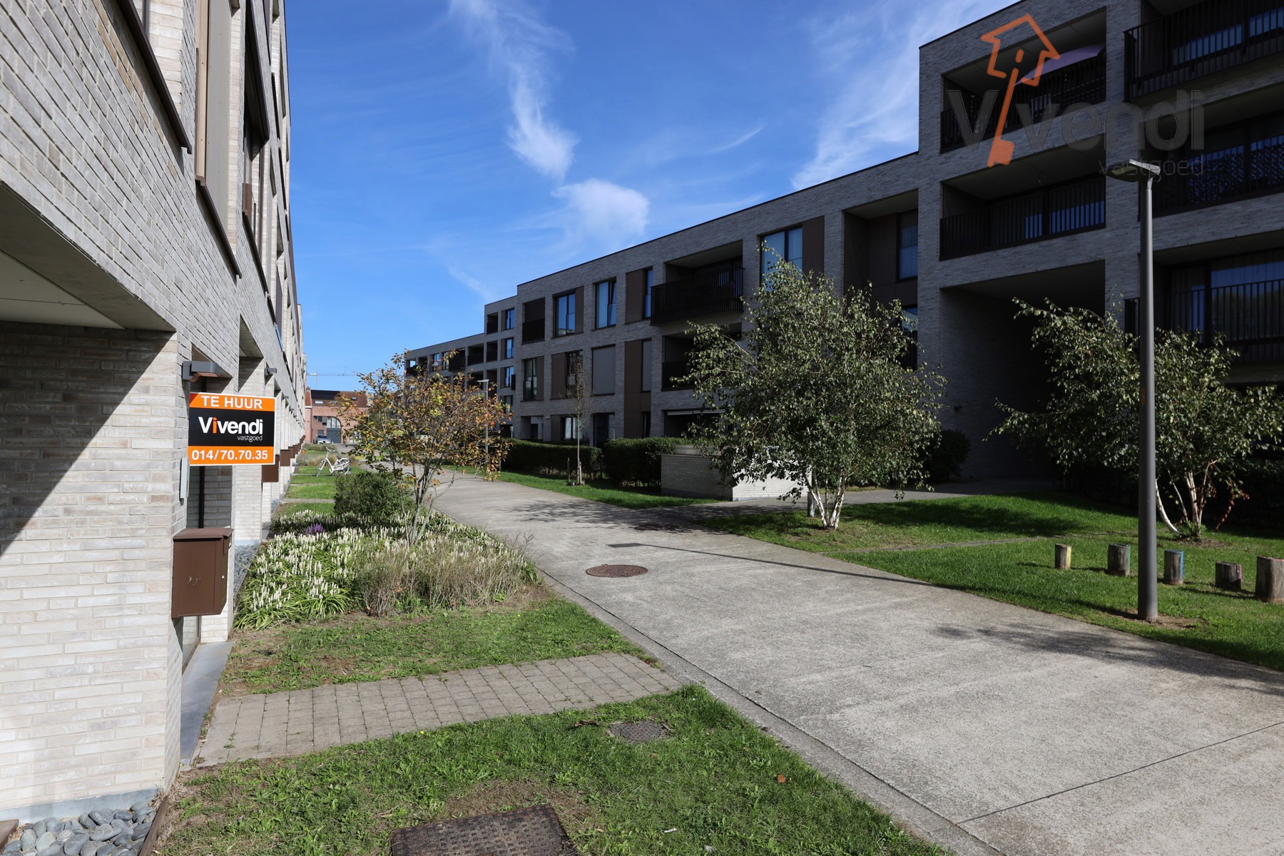 Woning met 3 Slpk en inpandige dubbele parking. - foto 2