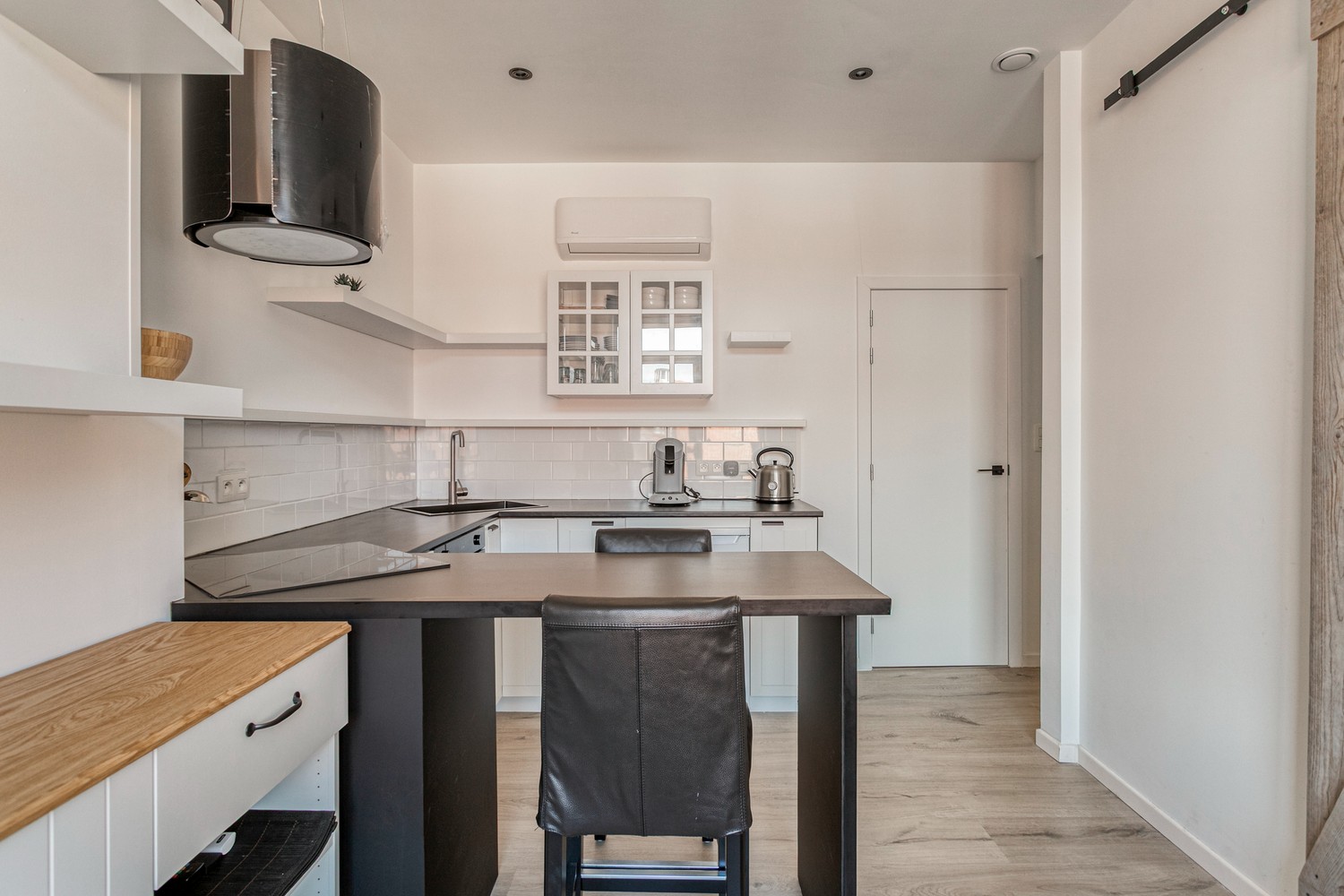 PRACHTIG GERENOVEERD 1 SLPK-APP. IN HARTJE BLANKENBERGE - foto 5