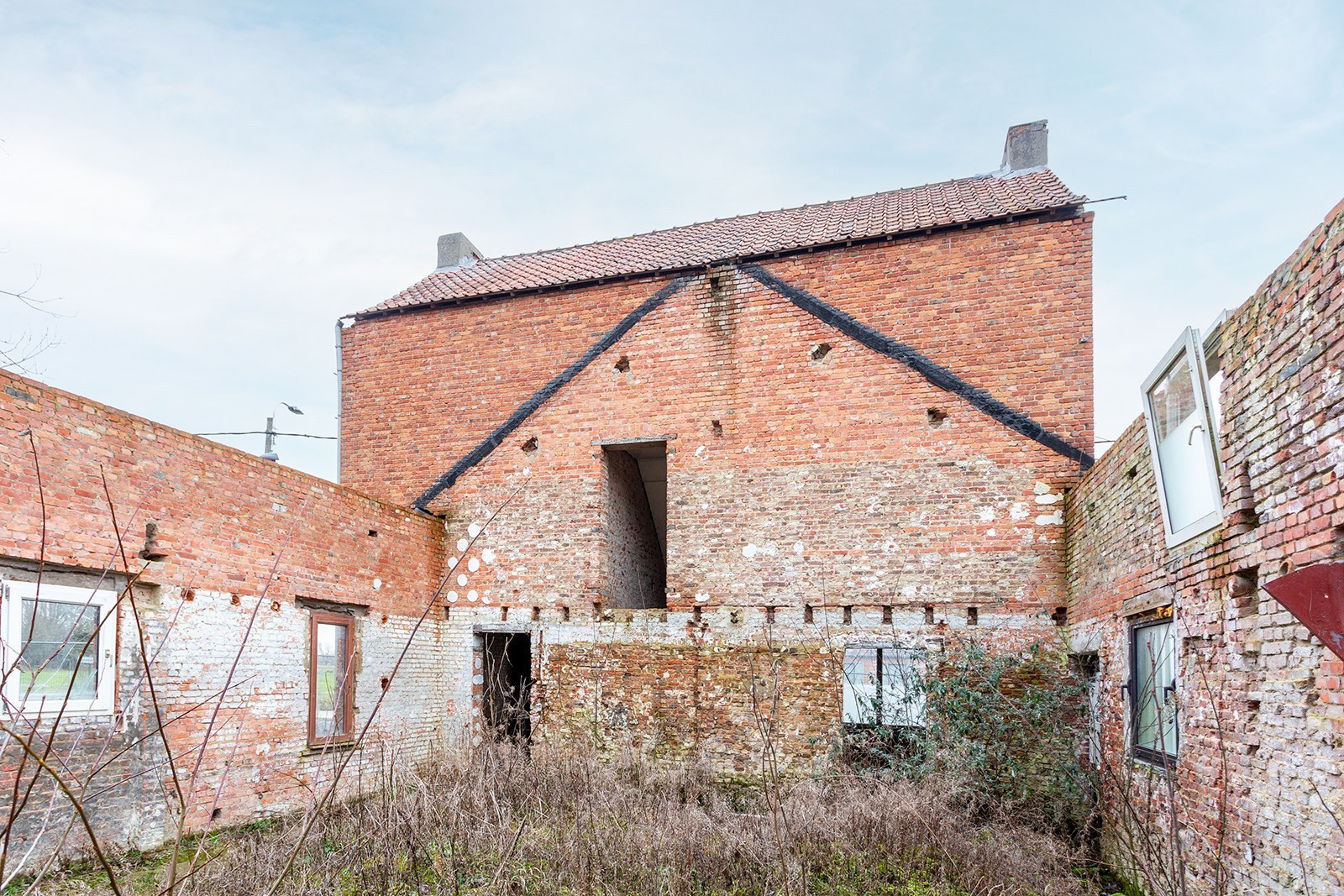 Te renoveren woning met enorm potentieel in het groene Kapelle-op-den-Bos - foto 5
