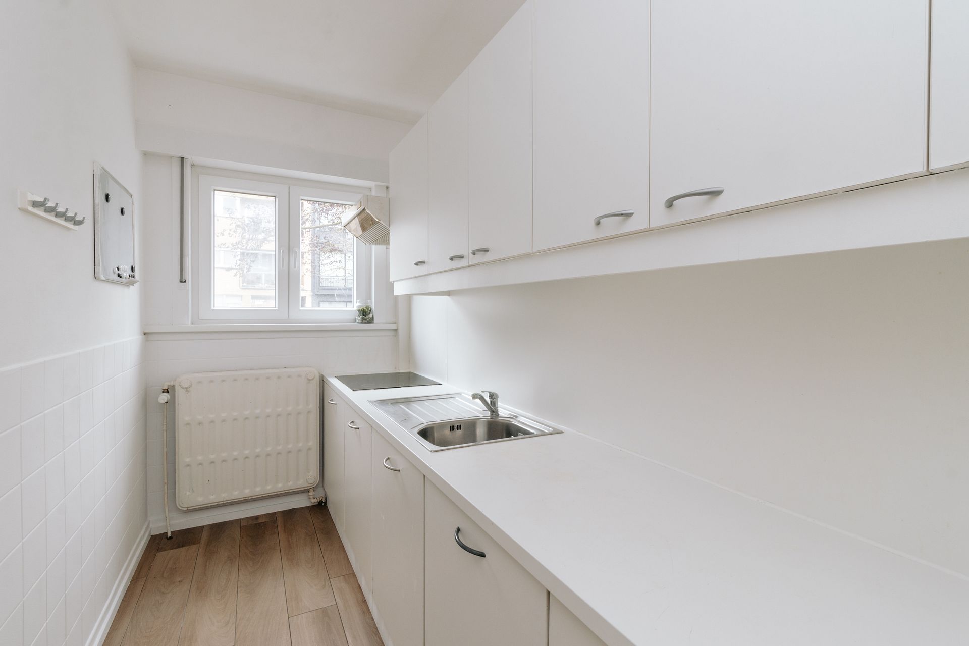 Instapklaar appartement met grote tuin in Berchem - foto 3