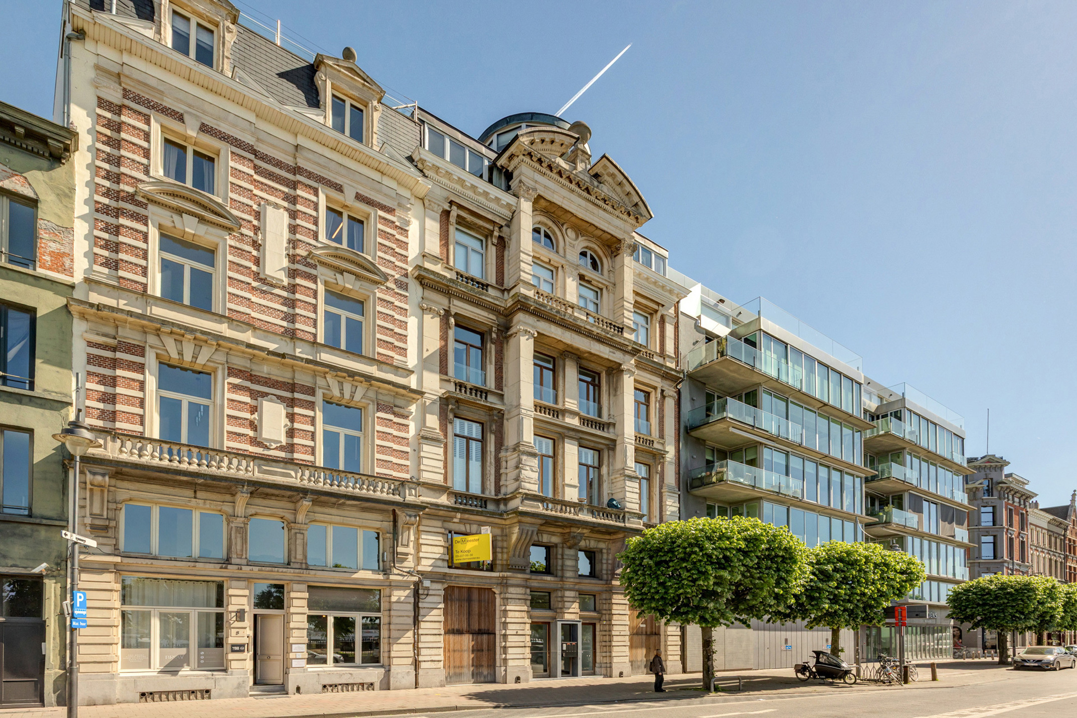 ANTWERPEN - lichtrijk appartement aan de kaaien - foto 1