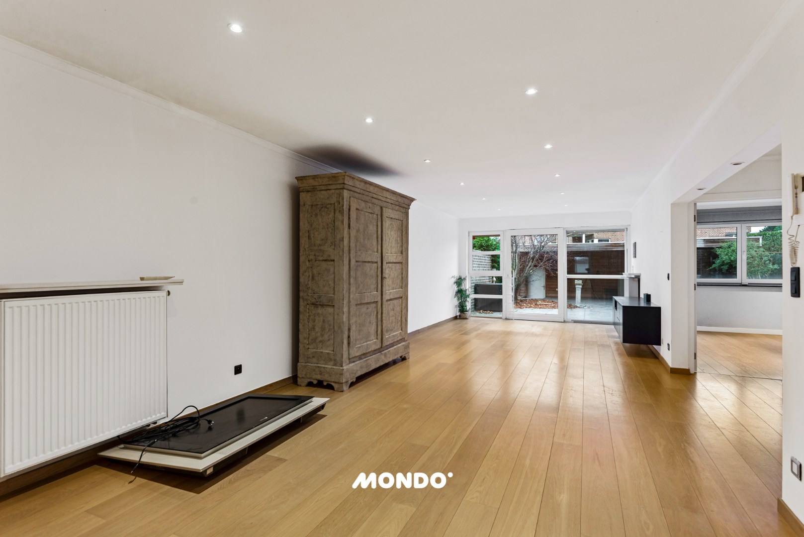 Gelijkvloers appartement met ruim terras en garage in Reet - foto 3