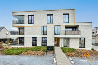 Dit ruime, 3-slaapkamerappartement is gelegen op de 2e verdieping van Residentie In de Hoeven II, op een boogscheut van het centrum van...