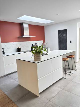 KIJKDAGEN zaterdag 31 januari en zondag 1 februari.Deze instapklare woning biedt een aangename combinatie van ruimte, licht en functionaliteit,...