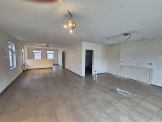 Rustig gelegen woning met drie slaapkamers, ideaal voor wie op zoek is naar een kindvriendelijke omgeving. De woning bevindt zich in een...