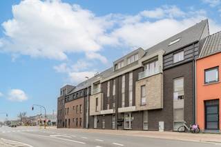 ------------------------------------------------------------------------------------------------------------------------------------------------------...