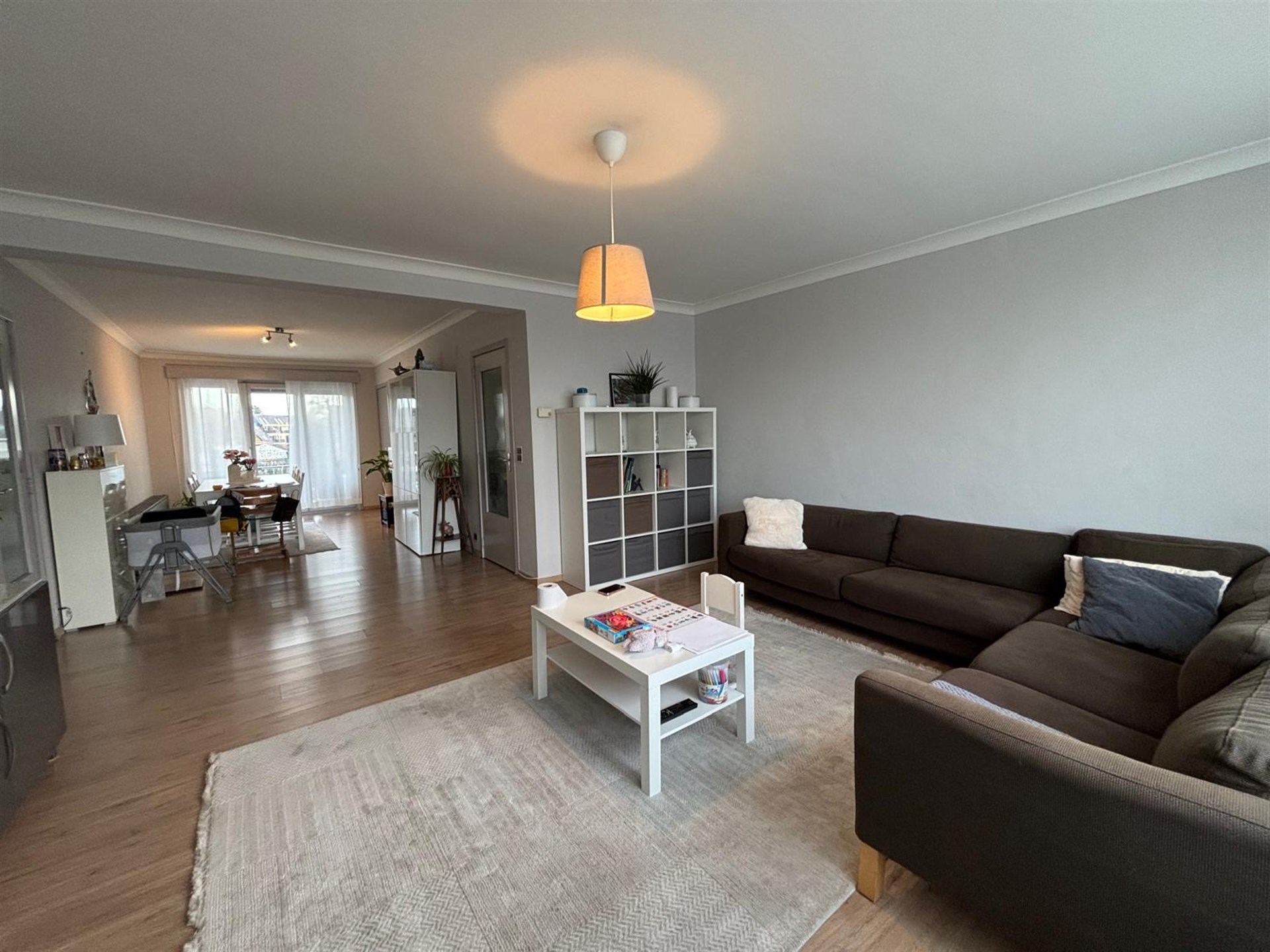 Ruim appartement met twee slaapkamers en terras - foto 2